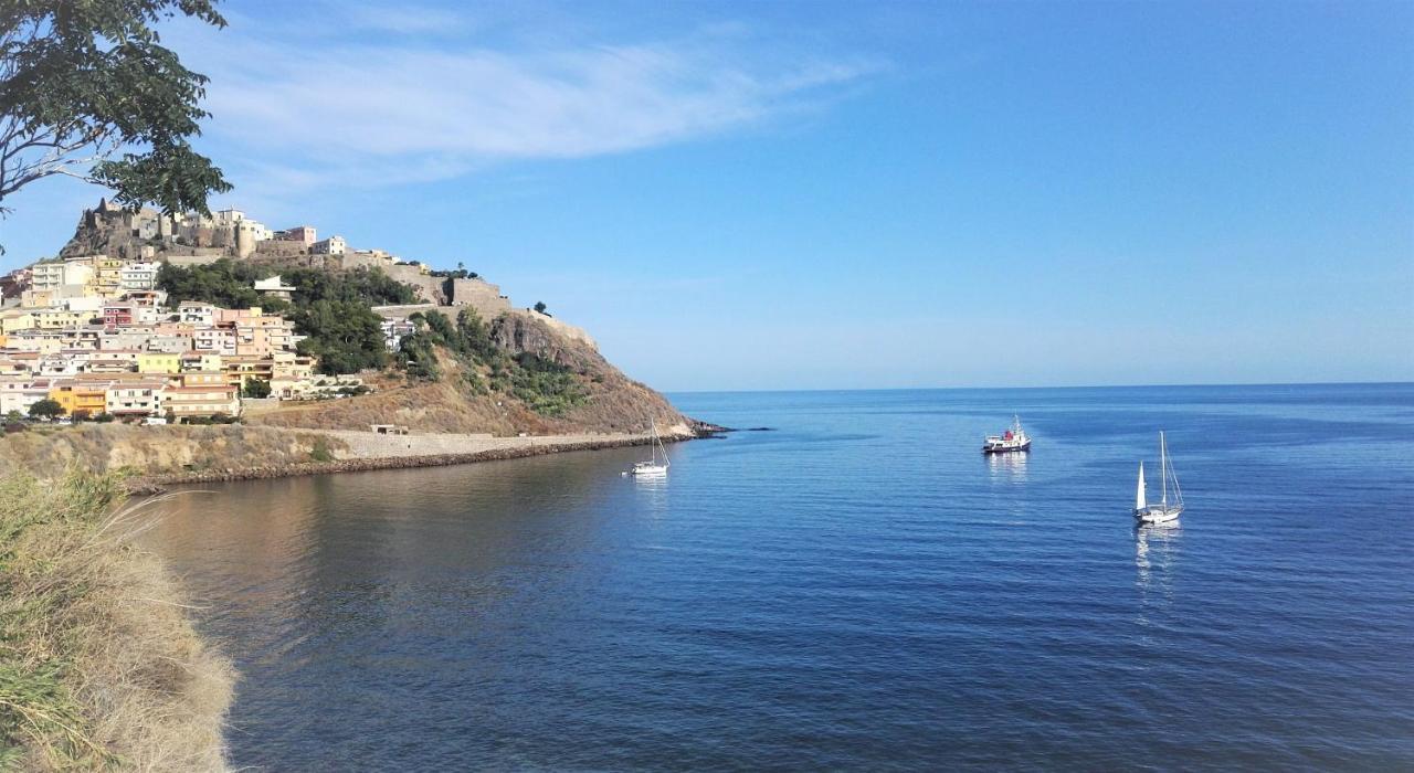 Cielo E Mare: Charming Seaside Retreat in Old Village Heart Castelsardo Exterior photo